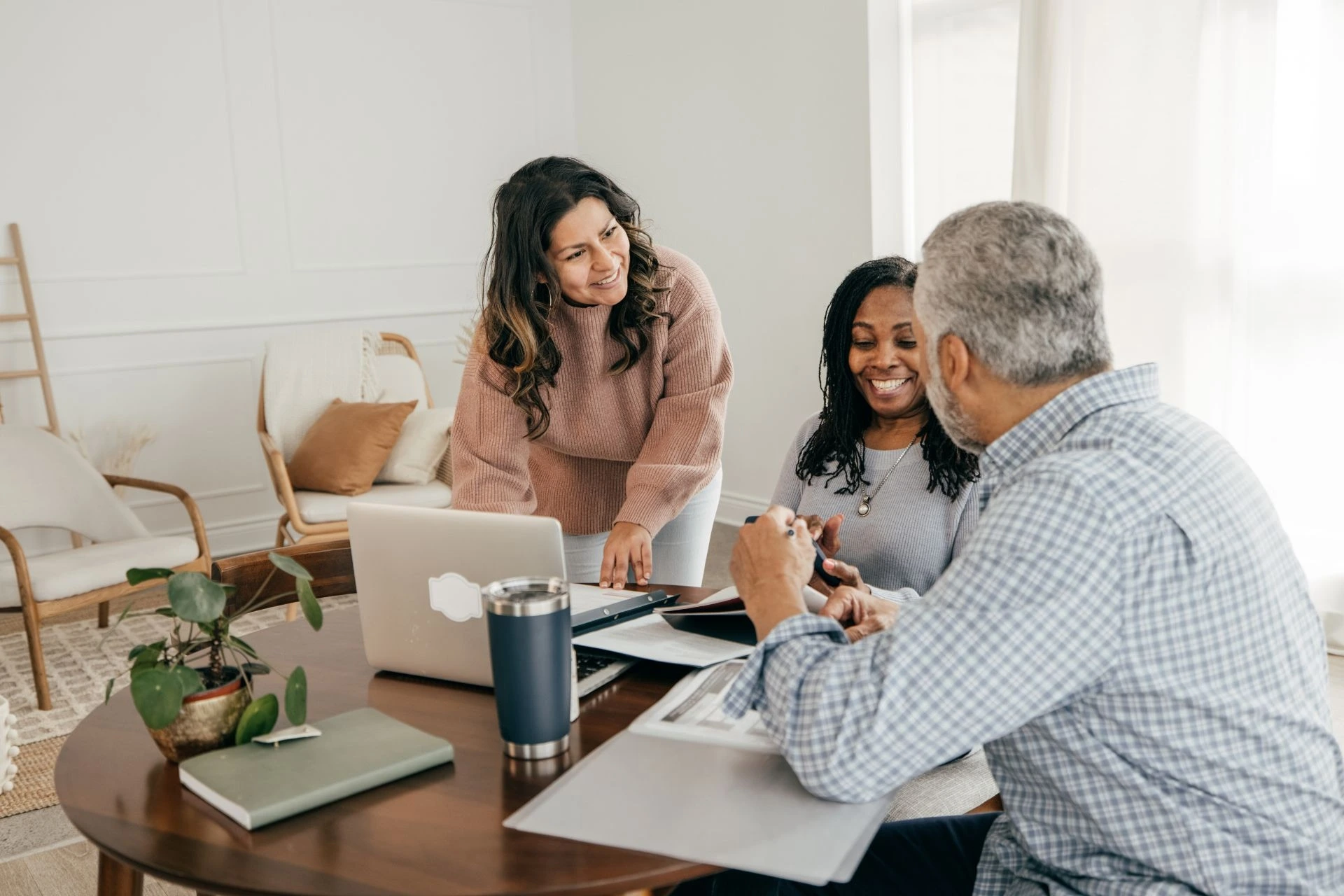 HR managers explaining benefits package to an employee